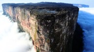 La montaña con la cima más plana del planeta Tierra está en América del Sur a 2.810 metros