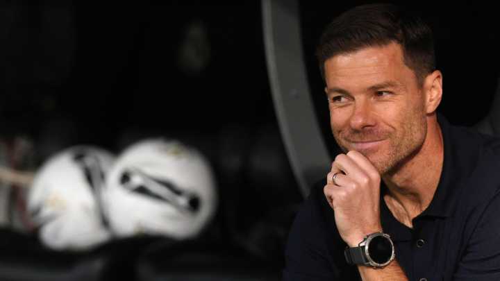 Xabi Alonso acaba con la hegemonía de Flick en los clásicos y deja atrás un año en 'blanco' para el Madrid