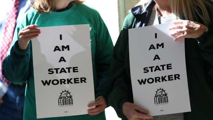 Florida economy thrives but state workers struggle, report says