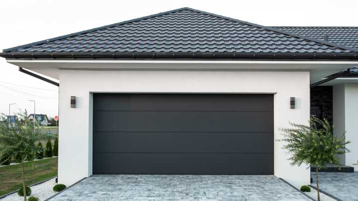 Carports Vs Garages: How Do You Choose The Best Option For Your Needs?