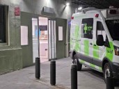 Bebé lucha por su vida tras caer con su madre en una alcantarilla sin tapa en Jalisco