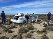 Tres heridos tras un vuelco en la Ruta 3