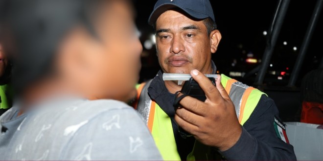 Para Prevenir accidentes, realiza PEC Operativo ‘alcoholímetro’ cada fin de semana
