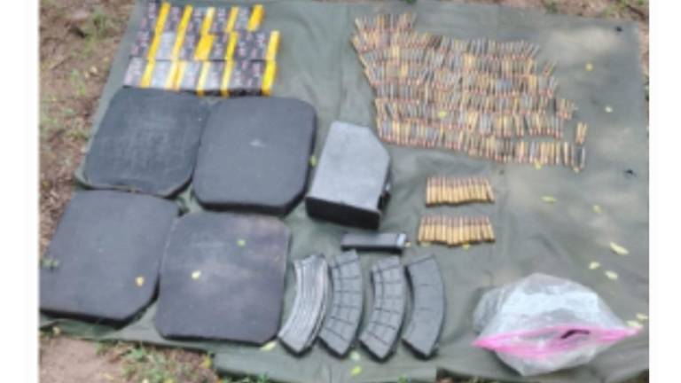 Aseguran más de 600 cartuchos y placas balísticas en Jesús María, Culiacán