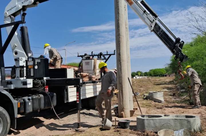 Ampliarán la red de alumbrado público en barrio de Los Quiroga