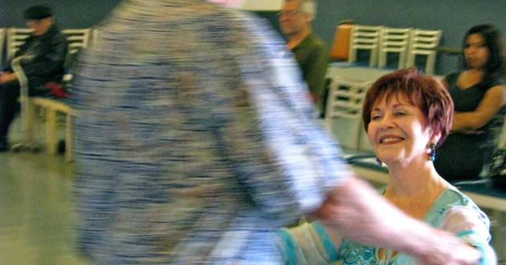 From cha-cha to hip-hop, wheelchair dancers take the stage in San Diego