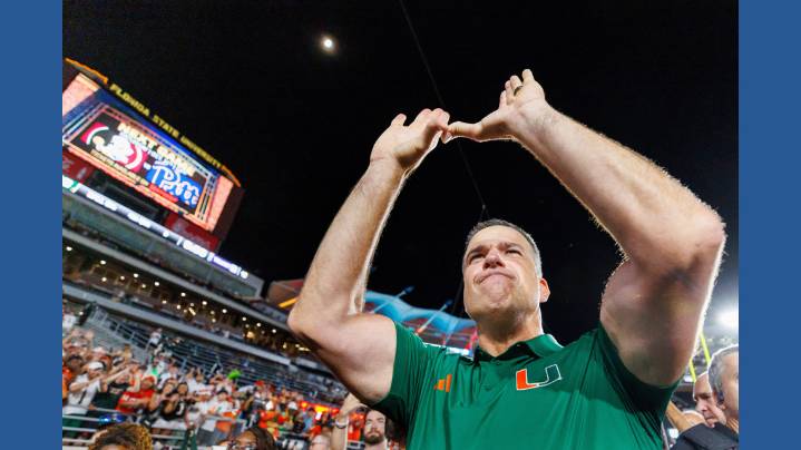Texas and Penn State fall out of AP Top 25, Miami jumps Oregon to No. 2 behind Ohio State