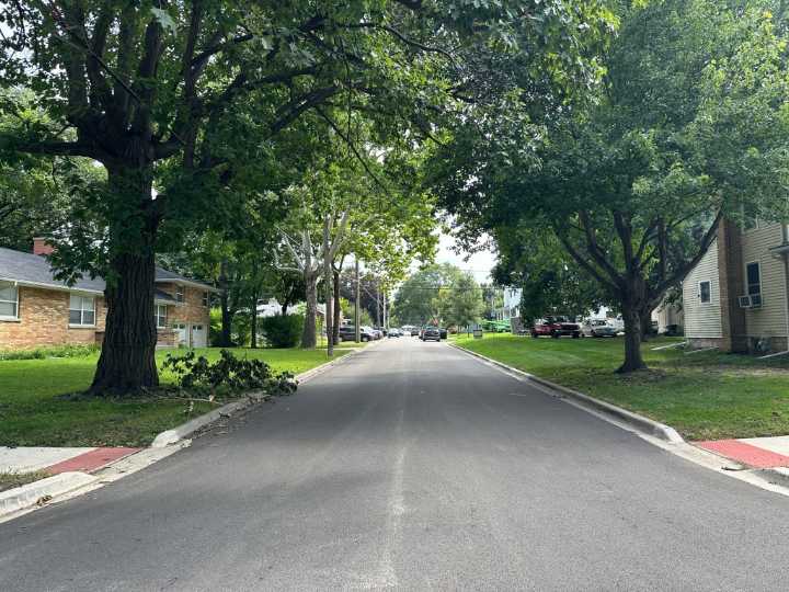Naperville to put in 17 new sidewalks over the next two years