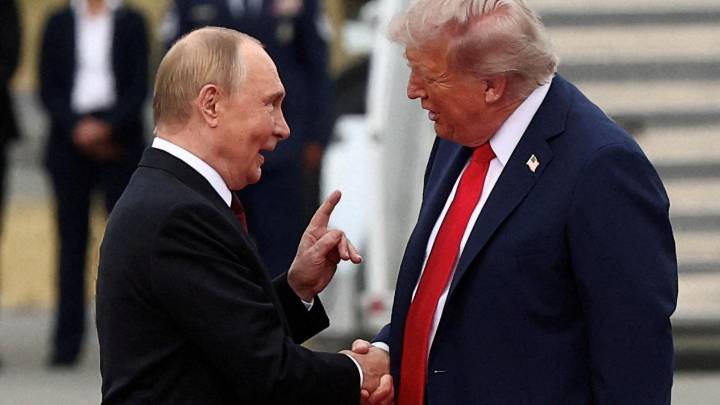 Trump invita a Putin a Hungría para acordar la paz en Ucrania pese a las sanciones de Bruselas que le prohíben entrar en la UE