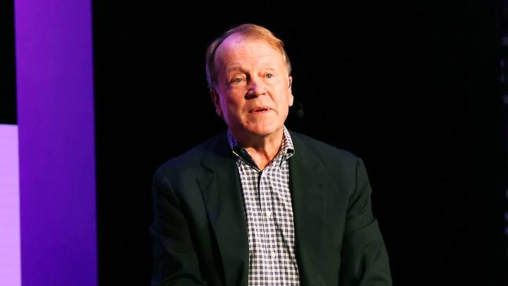 Former Cisco CEO talks about AI’s parallels to the internet, job market shifts, and China