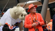 Live updates: Tigers vs. Mariners Game 3 start delayed by rain