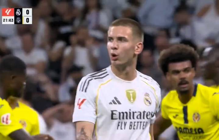 Inmejorable ocasión. El gol "cantado" que se perdió Mastantuono en Real Madrid tras una habilitación de Mbappé
