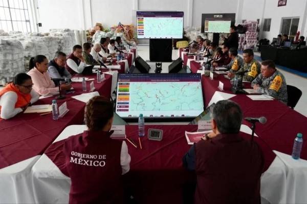 Visita Sheinbaum zonas afectadas por lluvias en Hidalgo