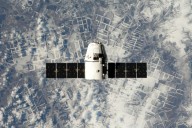 Llevamos años obsesionados con las contraseñas seguras y los wifis públicos. Resulta que el coladero de datos estaba en los satélites