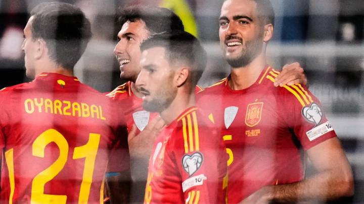 Una España de récord golea a Bulgaria y está más cerca del Mundial 2026 (4