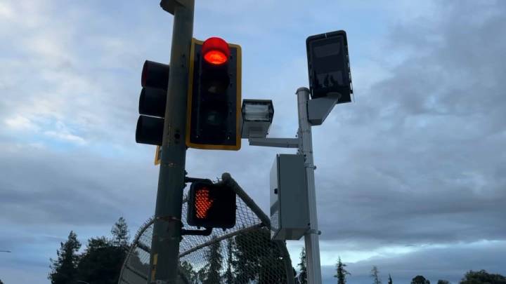 Cámaras tomarán fotos de infractores en San José – Telemundo Area de la Bahía 48