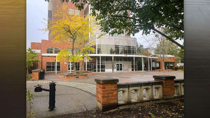 County manager seeks volunteer to fill opening on ethics commission