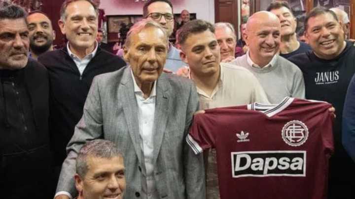 El emotivo recuerdo de un ídolo de Lanús sobre Miguel Ángel Russo: "El amor de su vida era la pelota"