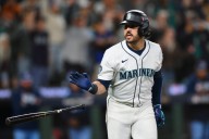 Deadspin | Eugenio Suarez, M's slam Jays, close in on first World Series