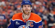 Oilers Star McDavid Signs Two-Year, $25m Extension