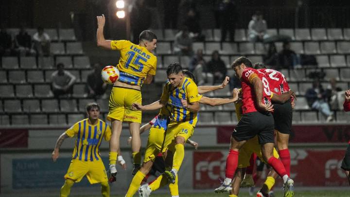 El Mallorca pasa un mal trago de Copa ante un heroico Atlètic Sant Just (0