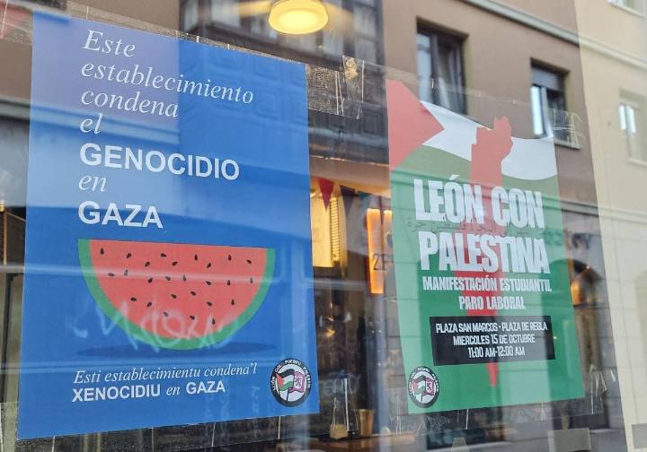 Negocios de León denuncian en llionés el genocidio en Palestina