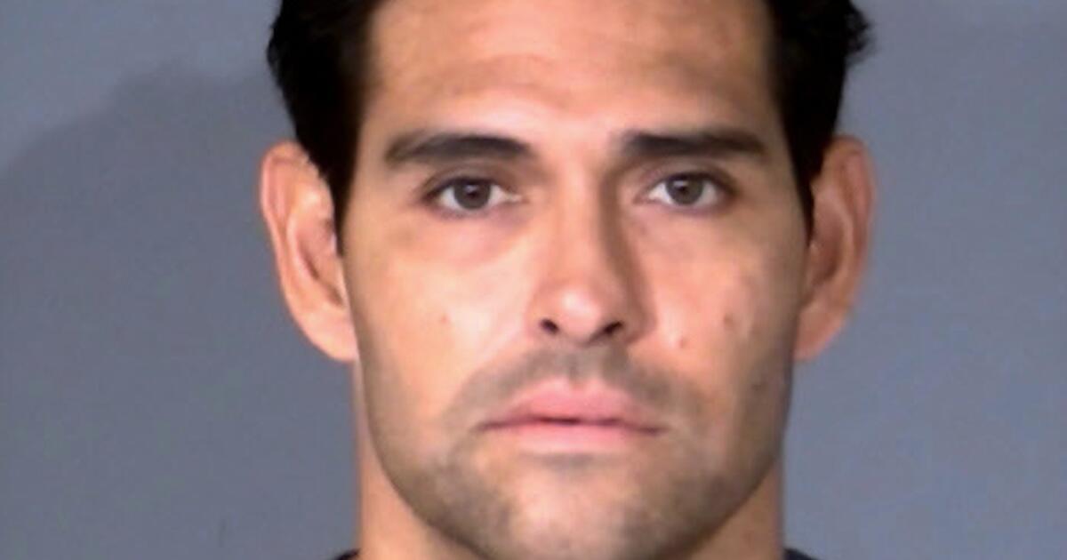 Mark Sánchez sigue fuera de Fox Sports NFL tras ser apuñalado y acusado