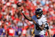 Ravens vs. Dolphins: Odds boost parlays, predictions and player stat projections for Thursday Night Football