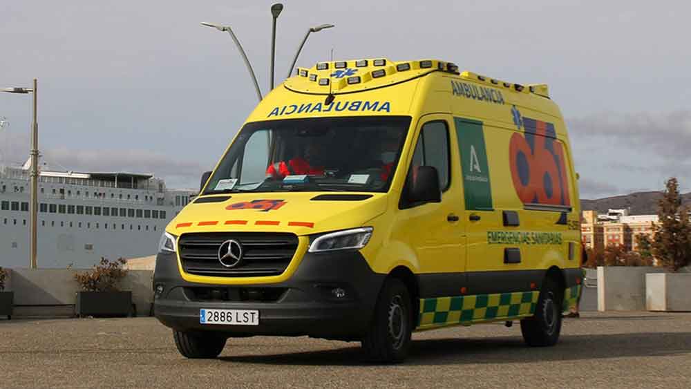 Muere un hombre al caer desde el techo de una nave en Los Palacios