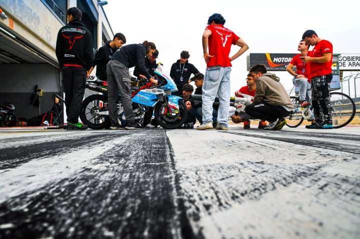 Arranca la VIII Edición de MotoStudent en MotorLand con récord de asistentes