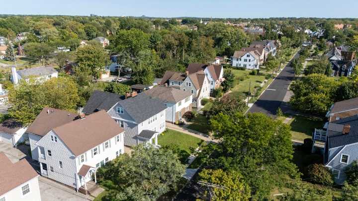 Cuyahoga County’s plan to sell delinquent tax liens stalled