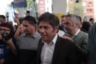 Busca capitalizar. Kicillof montará un escenario en La Plata el domingo y cierra la campaña con recorridas por el Gran Buenos Aires