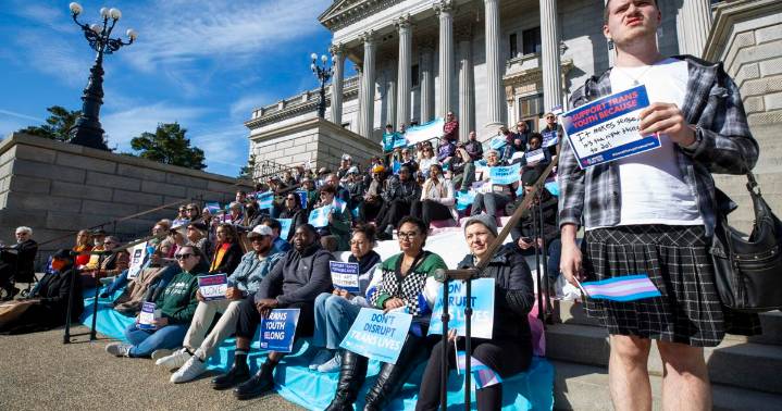 ACLU drops lawsuit challenging SC transgender ban