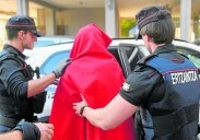 La Ertzaintza cambia su política informativa y ya revela el origen de sus detenidos