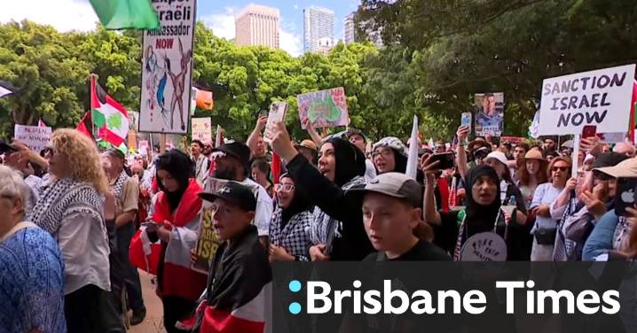 Thousands join pro-Palestine march in Sydney
