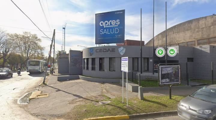 Quilmes: un nene de 9 años está internado grave después de que se le cayera encima un arco de handball