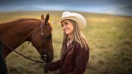 La imperdible serie de Netflix basada en una novela que conquista al mundo