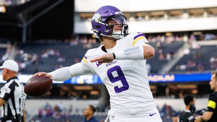 J.J. McCarthy set to have a full week of practice, start vs. Lions on Sunday