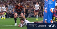 Walsh imitates Superman to score