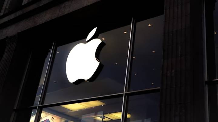 Apple loses UK lawsuit over App Store's unfair 30% developer commissions