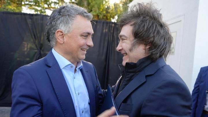 El guiño de Sebastián Pareja a Javier Milei por el triunfo: "Se cargó la elección al hombro"