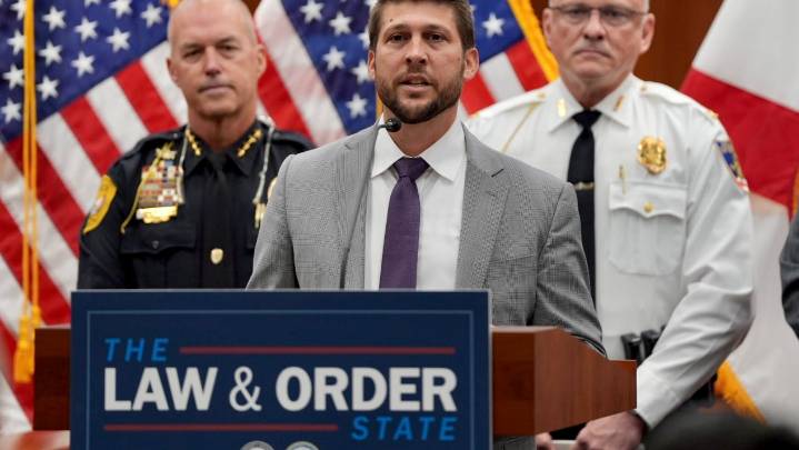 Uthmeier wins Trump support in Florida AG race