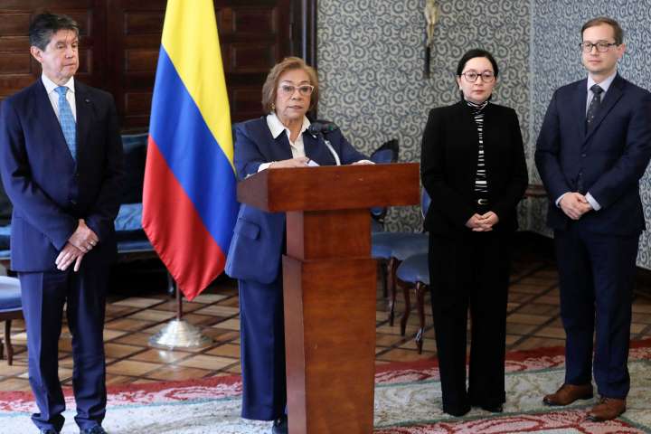 Colombia rechaza "amenaza" de Trump a su soberanía y acudirá a instancias internacionales (Comunicado)