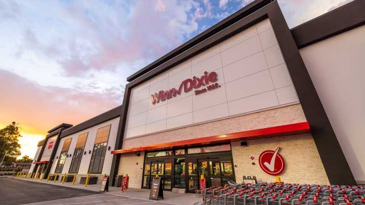 Winn-Dixie is closing, selling 30+ stores. Last MS location is on list
