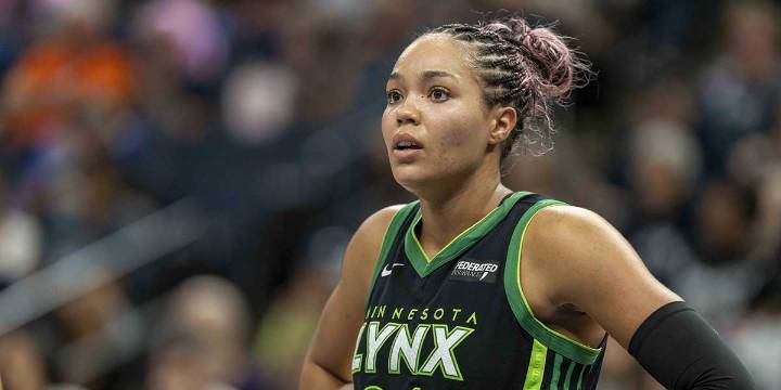 WNBA, WNBPA reach 30-day extension on CBA deal to postpone lockout