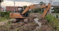 Palpalá realiza tareas de limpieza en arroyos para prevenir inundaciones