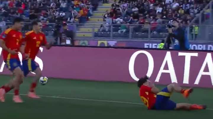 España responde al gol colombiano y se impone 2-1 en un dramático Mundial Sub
