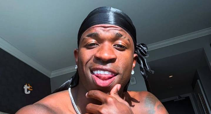 Vinícius Júnior es denunciado por sus vecinos por perturbar tranquilidad [VIDEO] Delantero del Real Madrid es procesado por la Justicia brasileña debido a supuesta “perturbación de la tranquilidad aje
