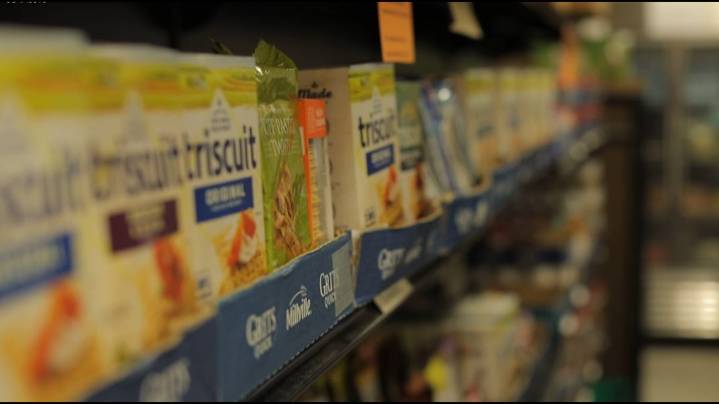 Students at Clemmons Middle School knock down 2,915 boxes for a cause