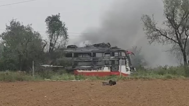 3 dead as bus catches fire after hitting live power lines on Jaipur